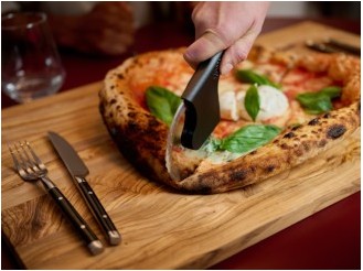 Ustensiles pour pizza